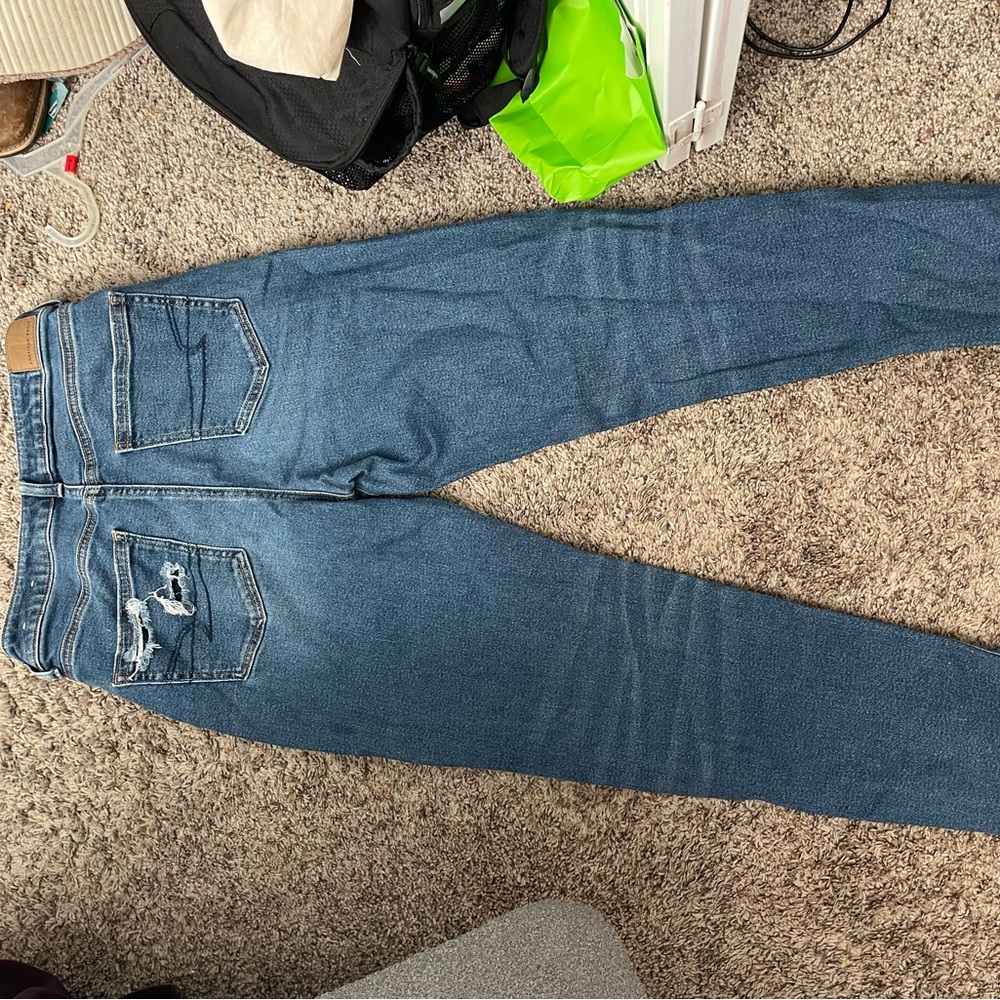 american eagle mom jeans